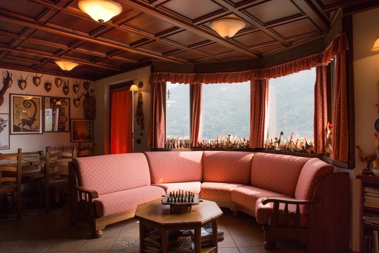 Masoun Dou Caro Hotel Pont-Saint-Martin Buitenkant foto